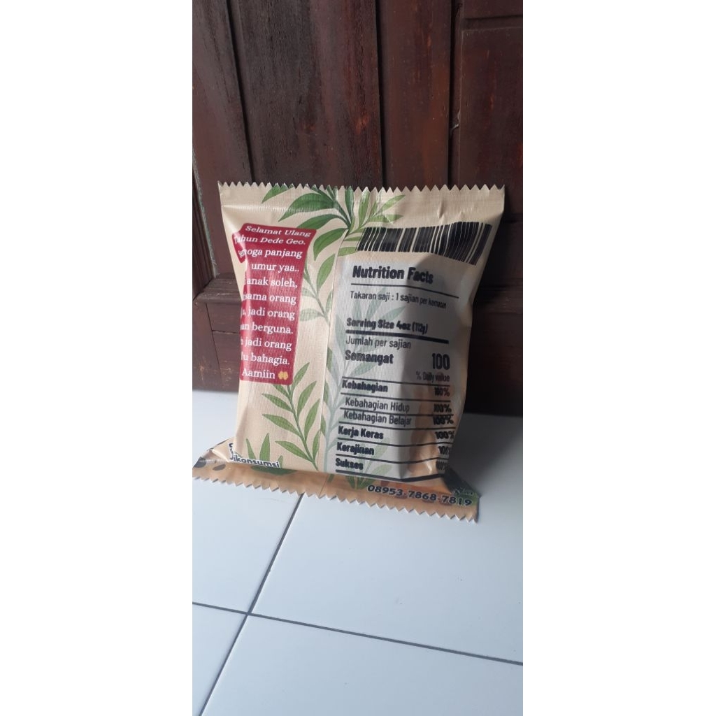 

Giant Snack Ulang Tahun Custom