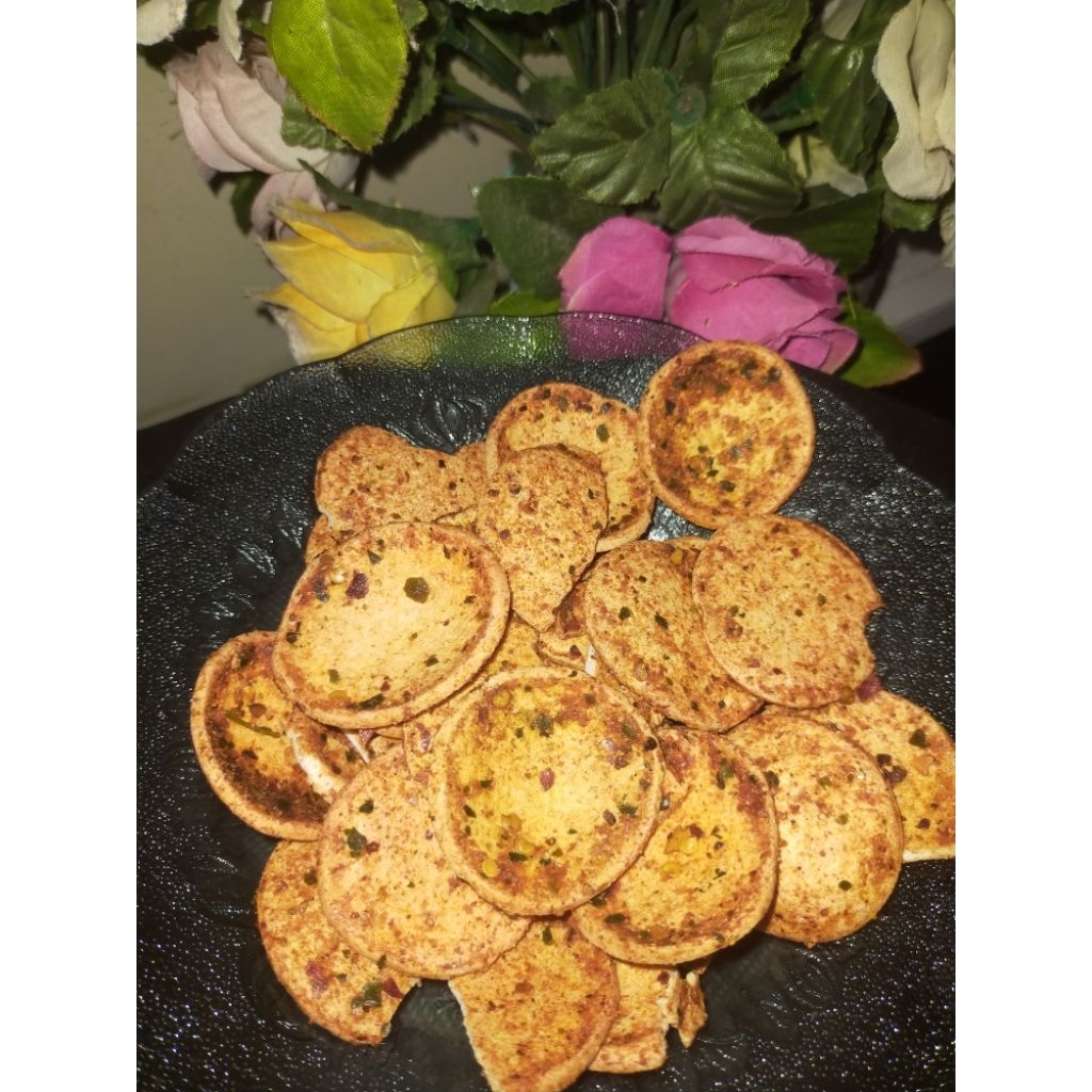 

Basreng Coin Pedas Daun Jeruk 250g