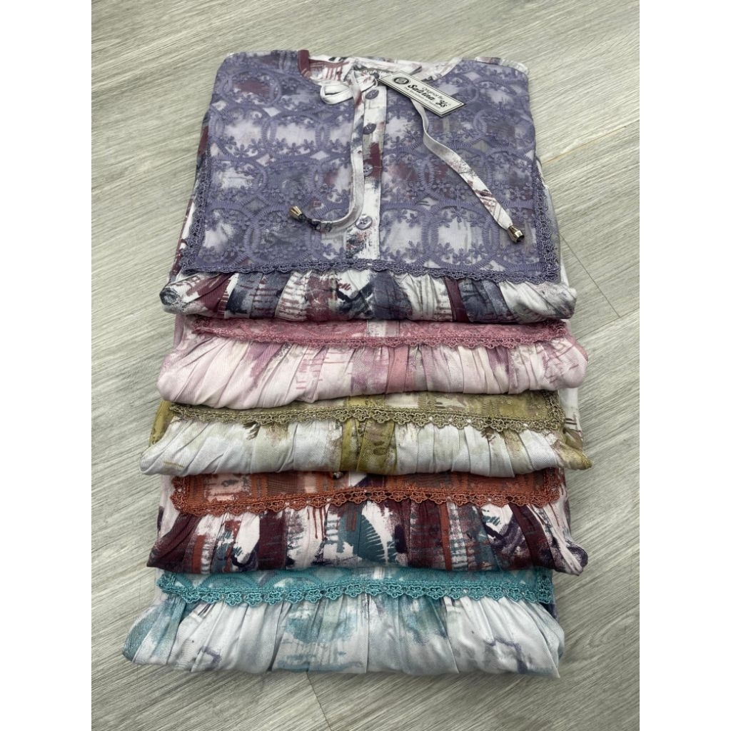 Midi dress salvina.ys ori motif abstrak renda