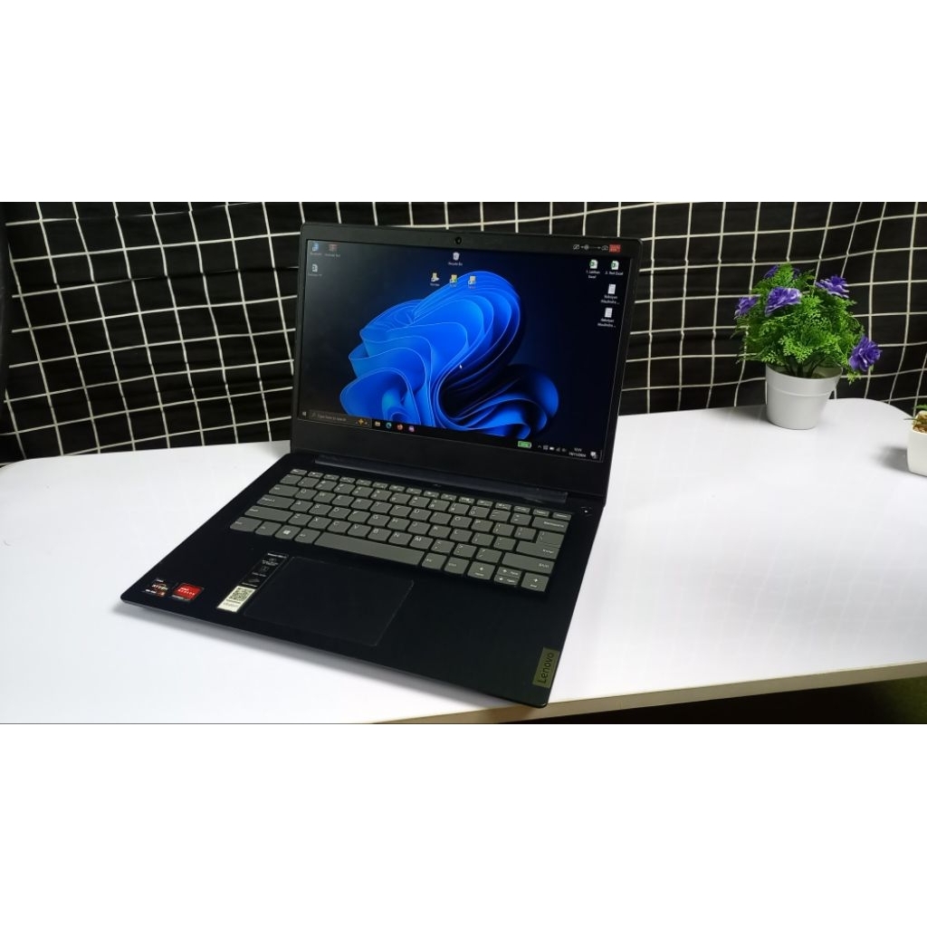 Lenovo Ideapad 3 Ryzen 5 4500U 8/512