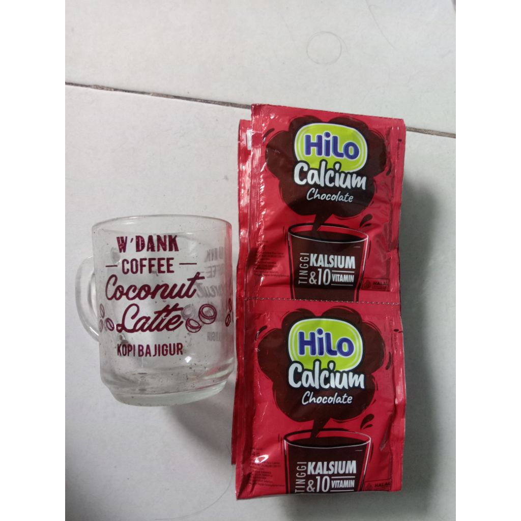 

Hilo Coklat 1 renteng free gelas ngopi