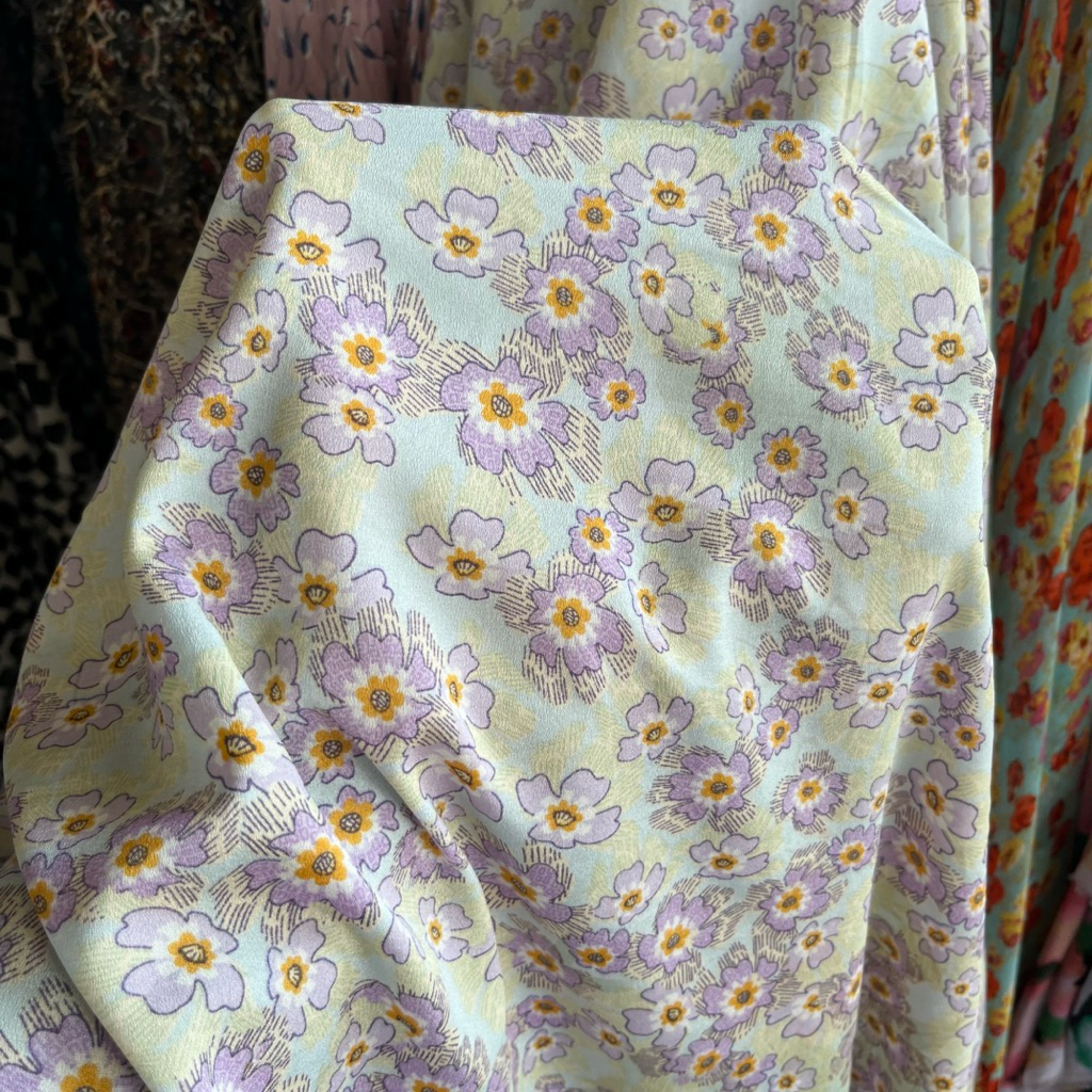 kain lady zara motif bunga   kain zara crepe motif