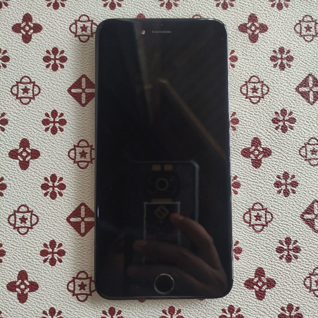 Lcd Touchscreen + Frame dan Tombol Home Iphone 6S Plus Original Copotan