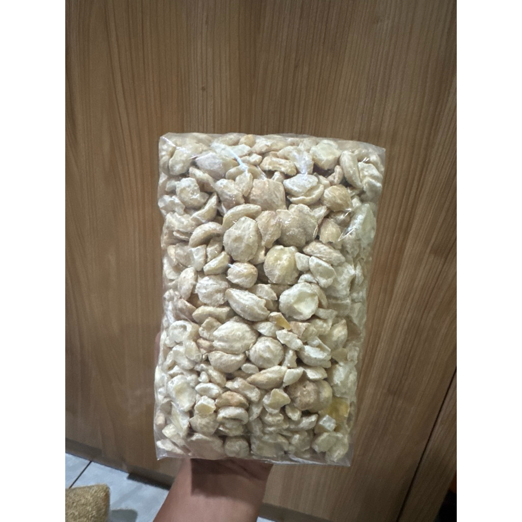 

Kemiri Pecah