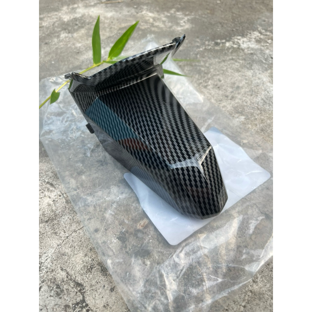 Cover Sambungan Buntut Spakbor Belakang Full Carbon Pnp Beat Deluxe/Beat Street New 2020-2024