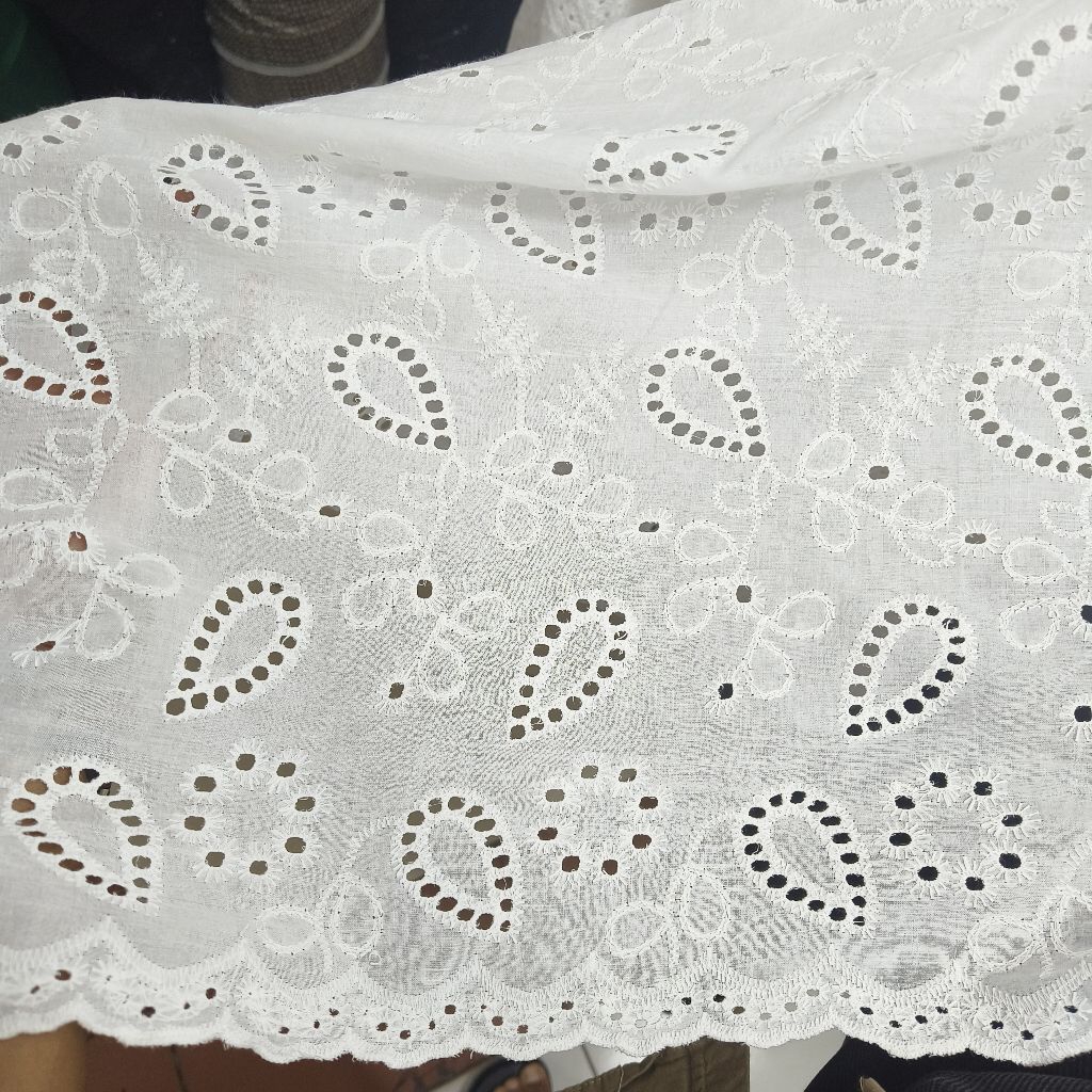 PROMO Kain Katun Bolong Premium/Kain Katun Bordir Premium/Kain Katun Bordir Meteran