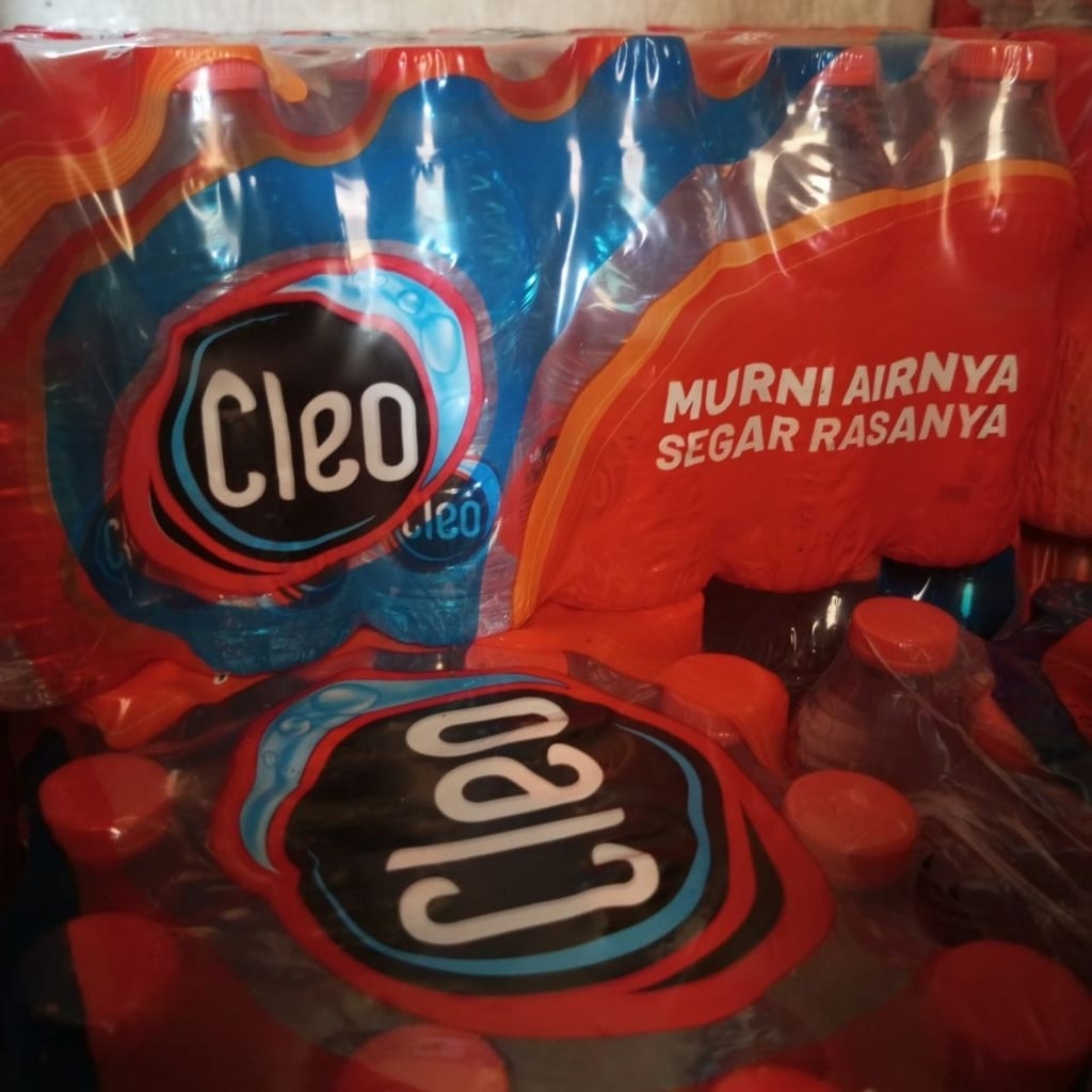 

Cleo smart Botol Mini isi 24 pcs kemasan 220 ml