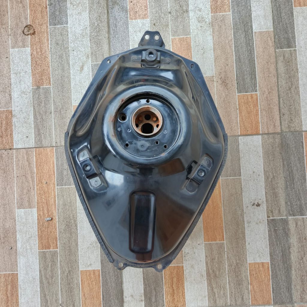 Tangki Original YAMAHA R15V3 Copotan