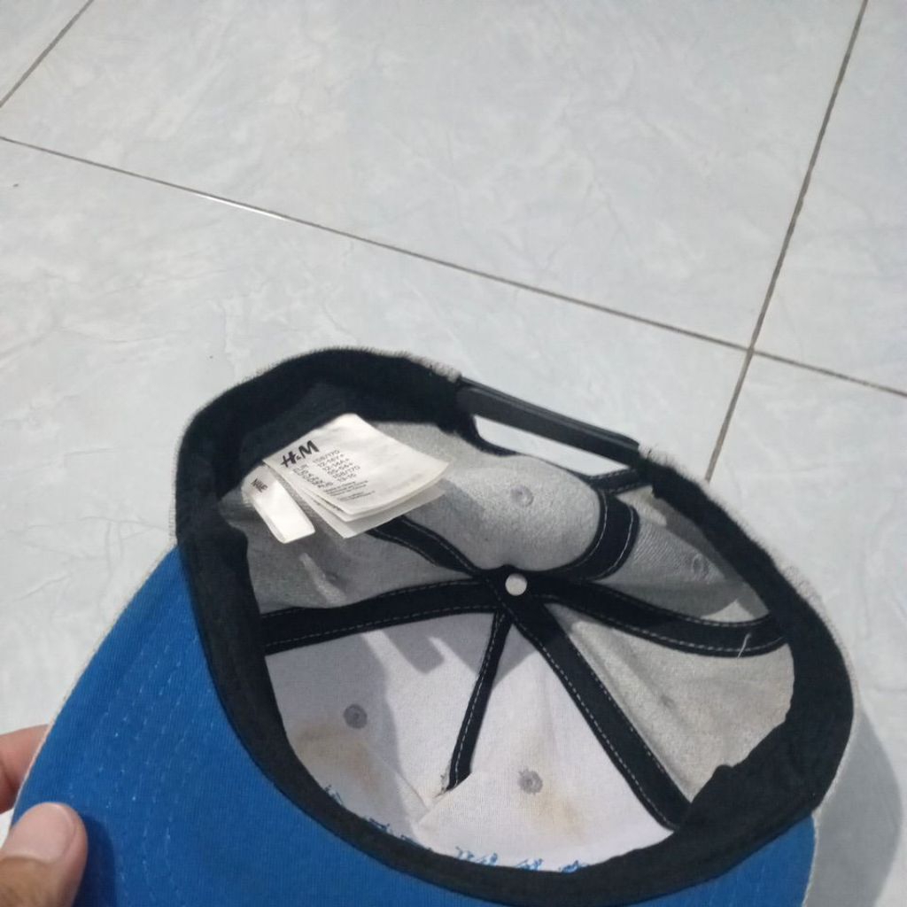 topi h&m original