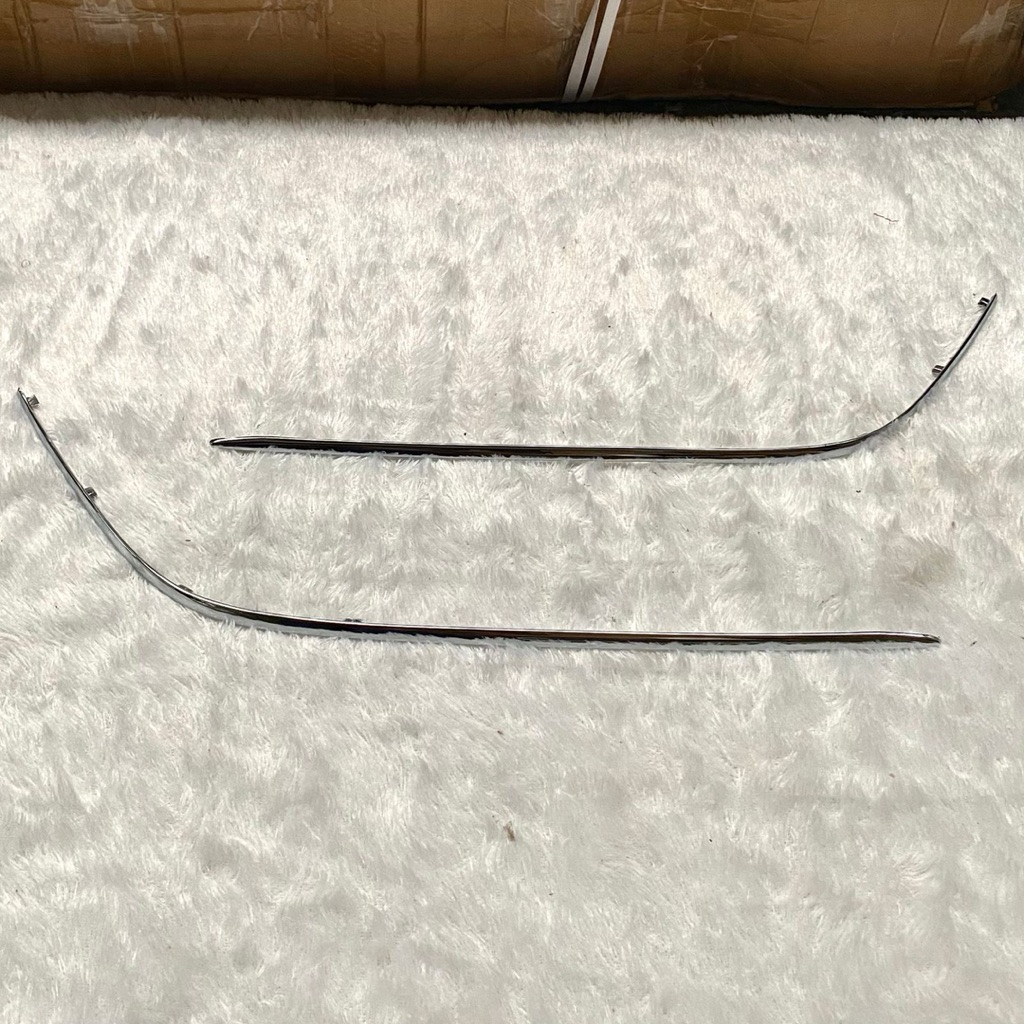 List Chrome Molding Bumper Mercedes Benz W203 (2000-2007)