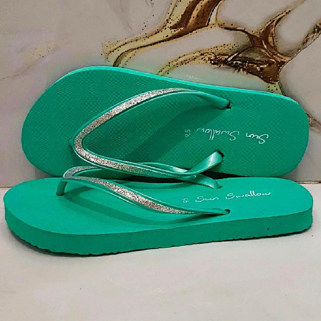 sun Swallow Crystal sandal jepit wanita