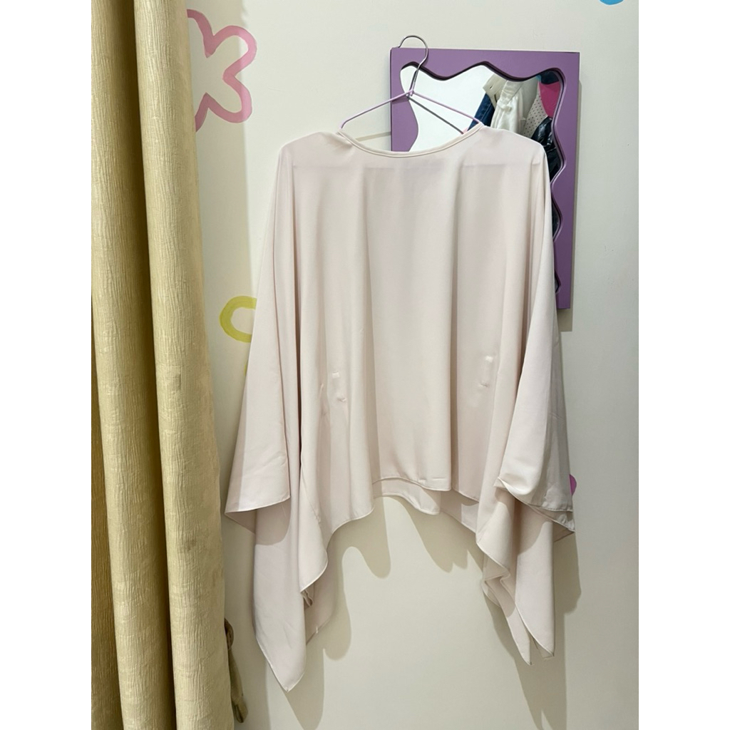 PANY.ID - SERENE FLOWY TOP