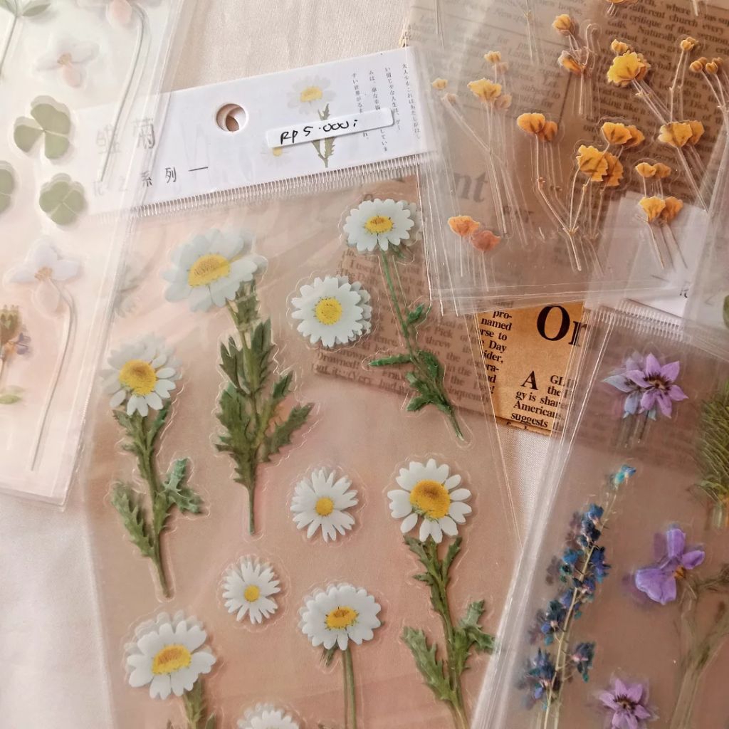 

Stiker Plastik Untuk Dekorasi