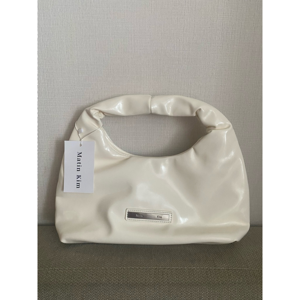 TAS MATIN KIM SEOUL KOREA PUTIH