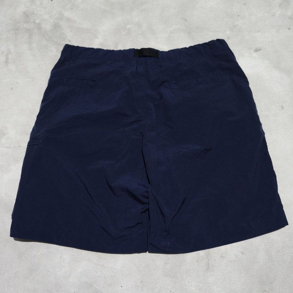 Celana pendek pria uniqlo utility Navy 32
