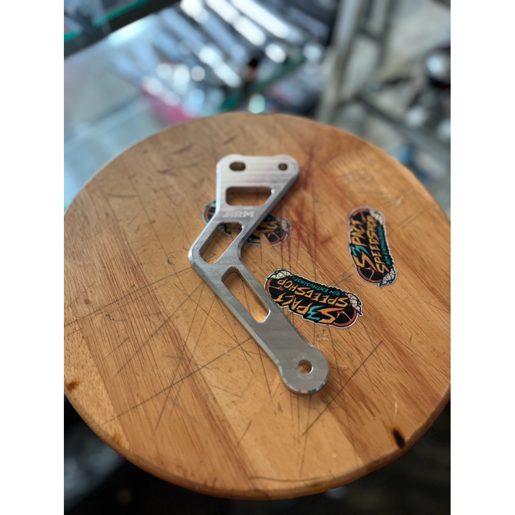 PANGKON KNALPOT DUDUKAN KNALPOT MIO SPORTY/SMILE ARM CNC