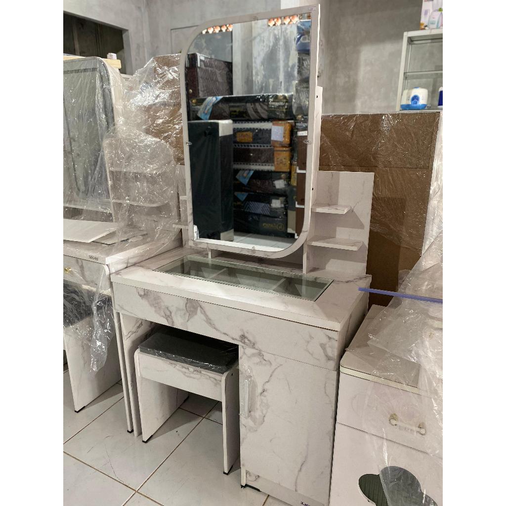 Meja rias sliding Meja Kaca