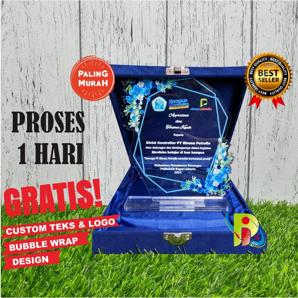 Plakat akrilik custom, Plakat, Plakat akrilik, Plakat wisuda, Plakat kenang kenangan, Plakat kkn