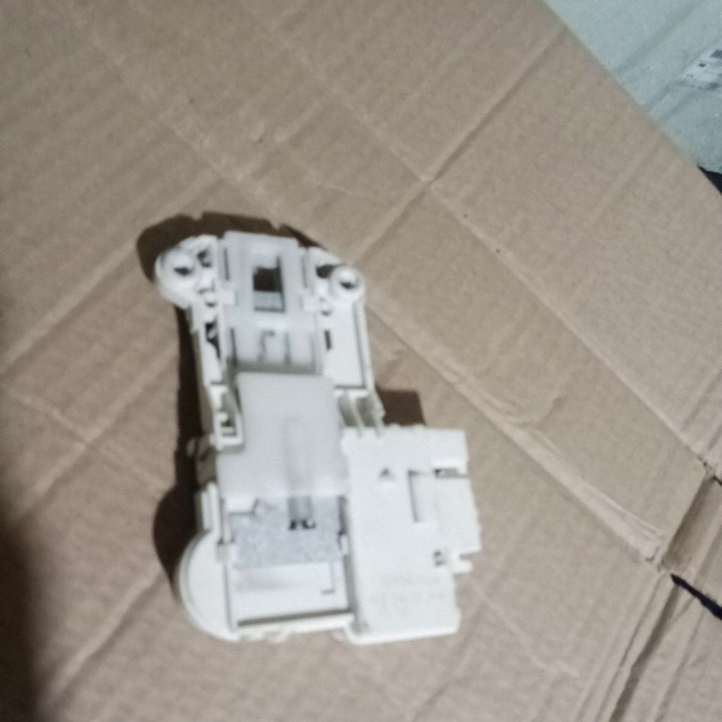 doorlock mesin cuci Electrolux ewf 880
