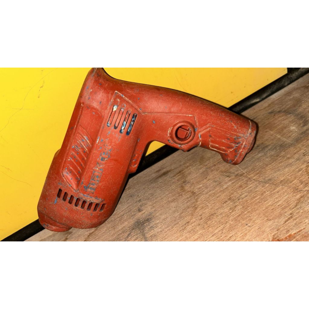 kesing bor maktec mt 60 bekas