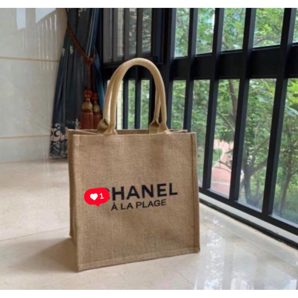 vip gift tote bag ch