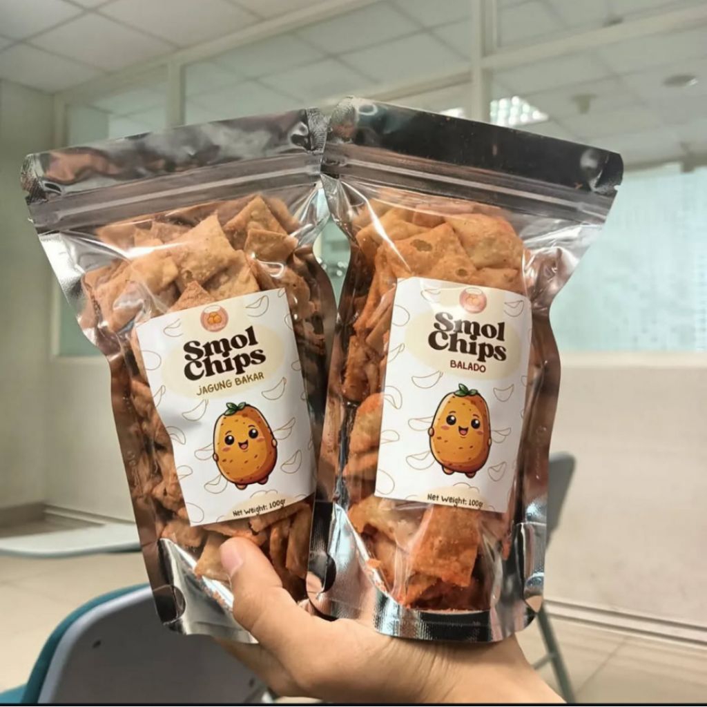 

SmolChips [Keripik kentang keju varian rasa]