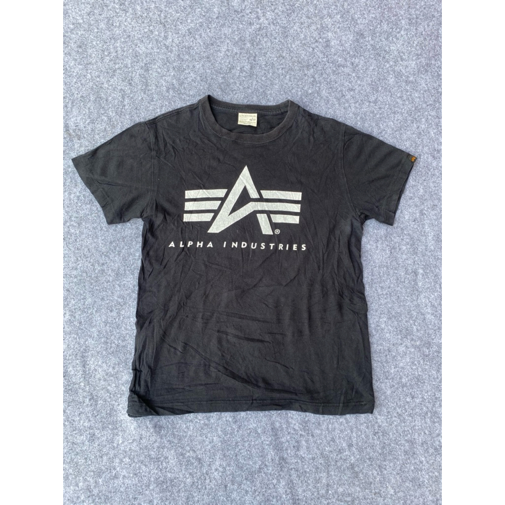 Alpha Industries big logo t shirt