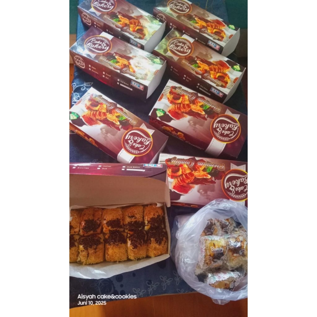 

Bolen_pisang_coklat keju