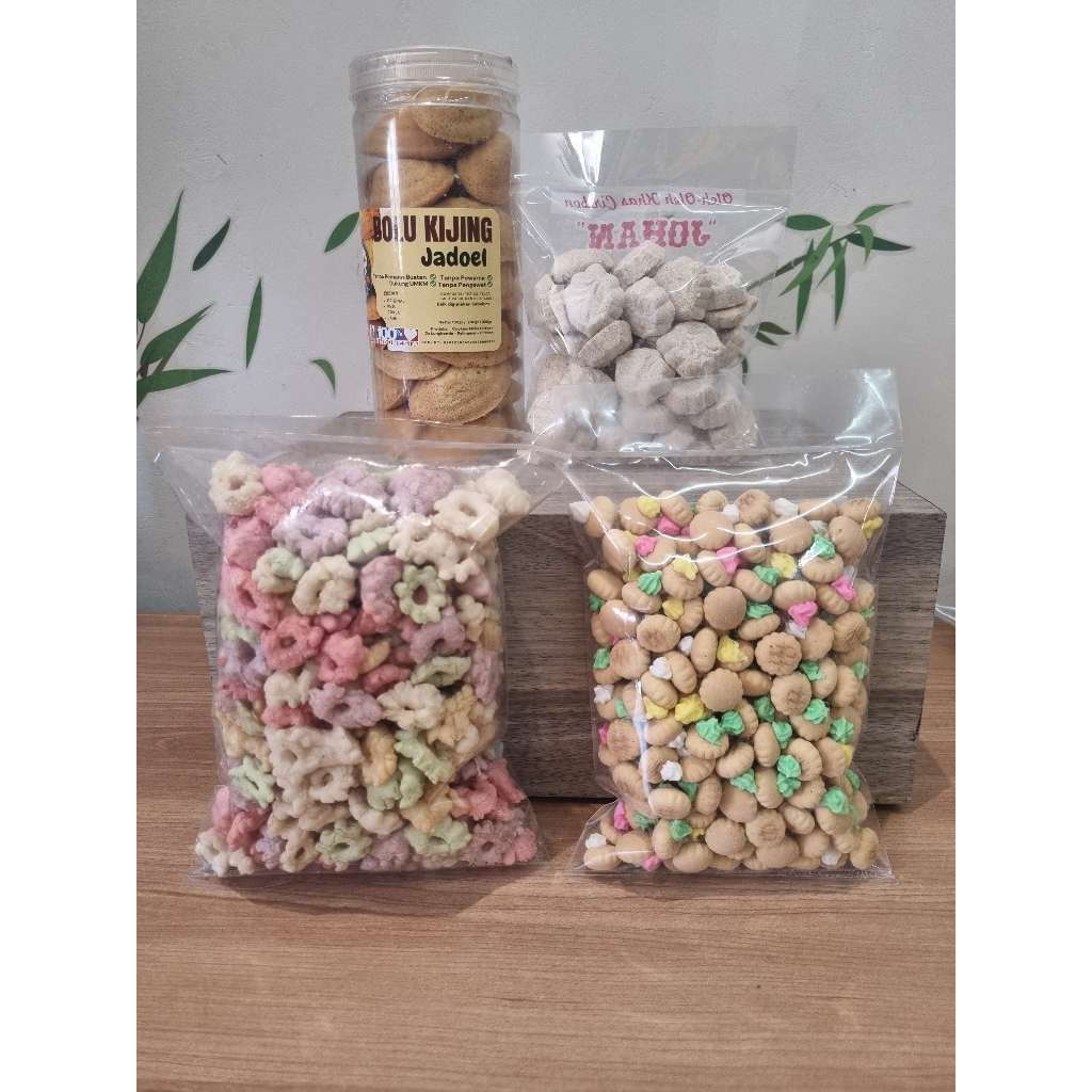 

Paket Hemat Snack Jadul - Paket Nostalgia Snack Jadul Hemat - Paket Snack Jadul Lengkap