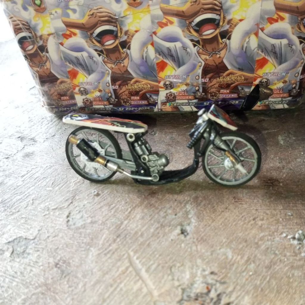 miniatur drag matic /mainan motor miniatur drag bike homemade