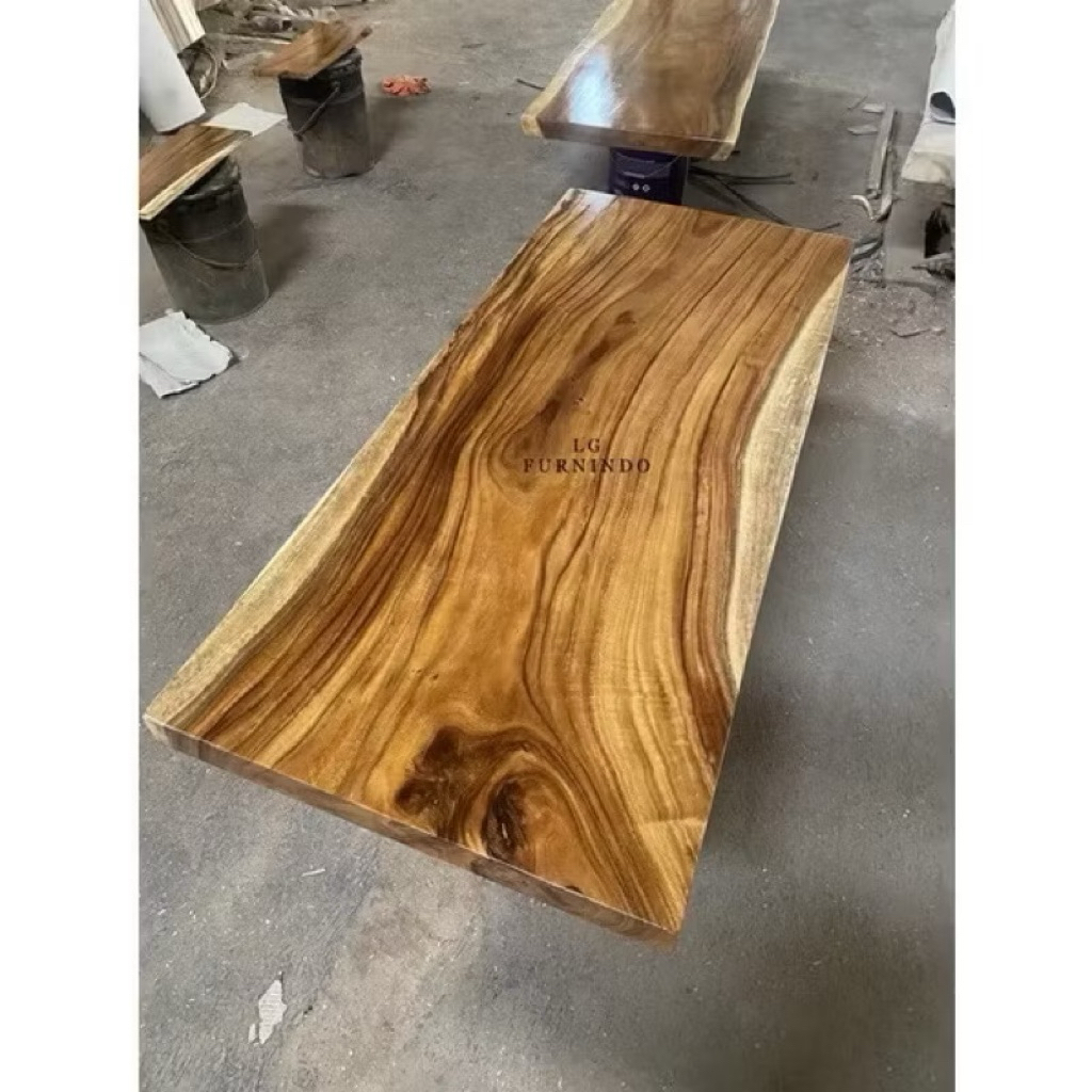 papan solid trembesi ( sisi kotak )
