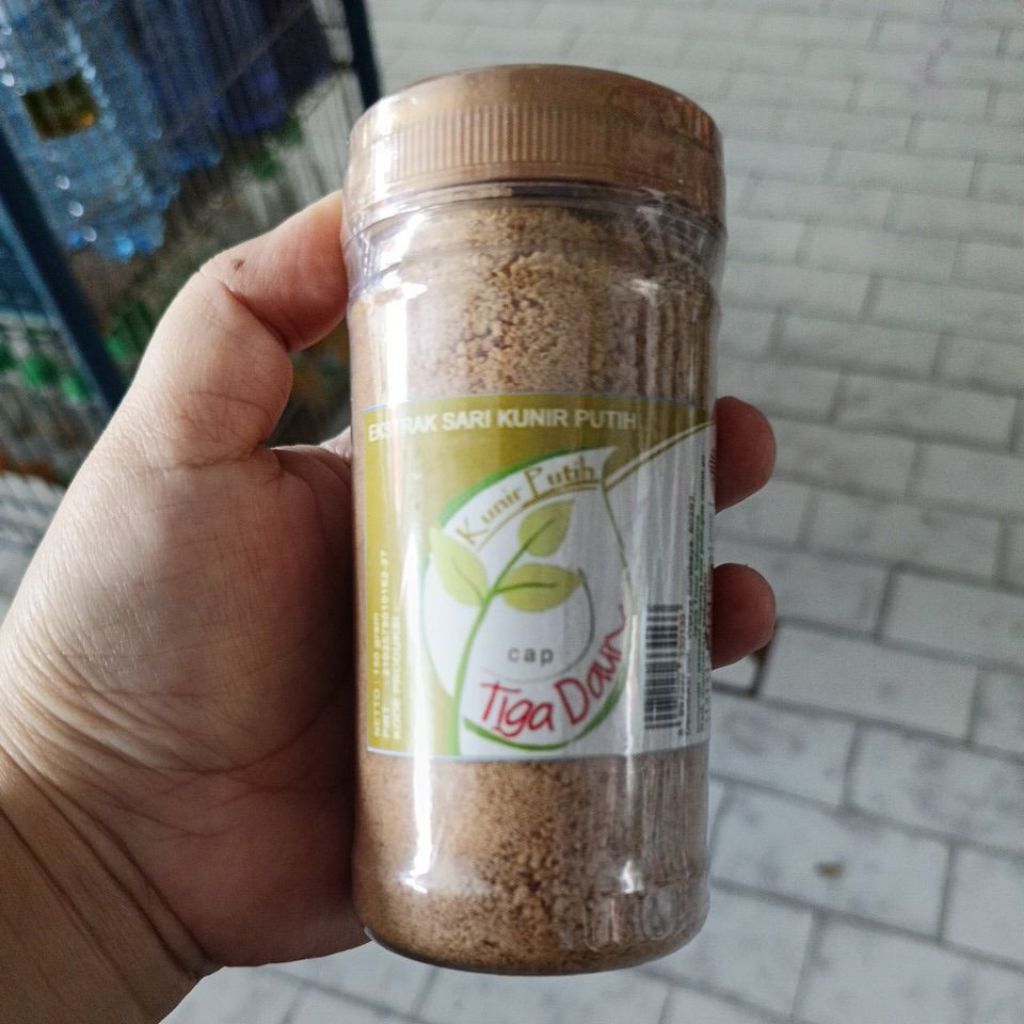 

Ekstrak kunir putih