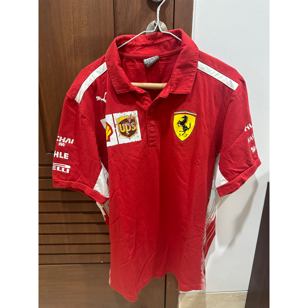 Ferrari F1 Polo Merch