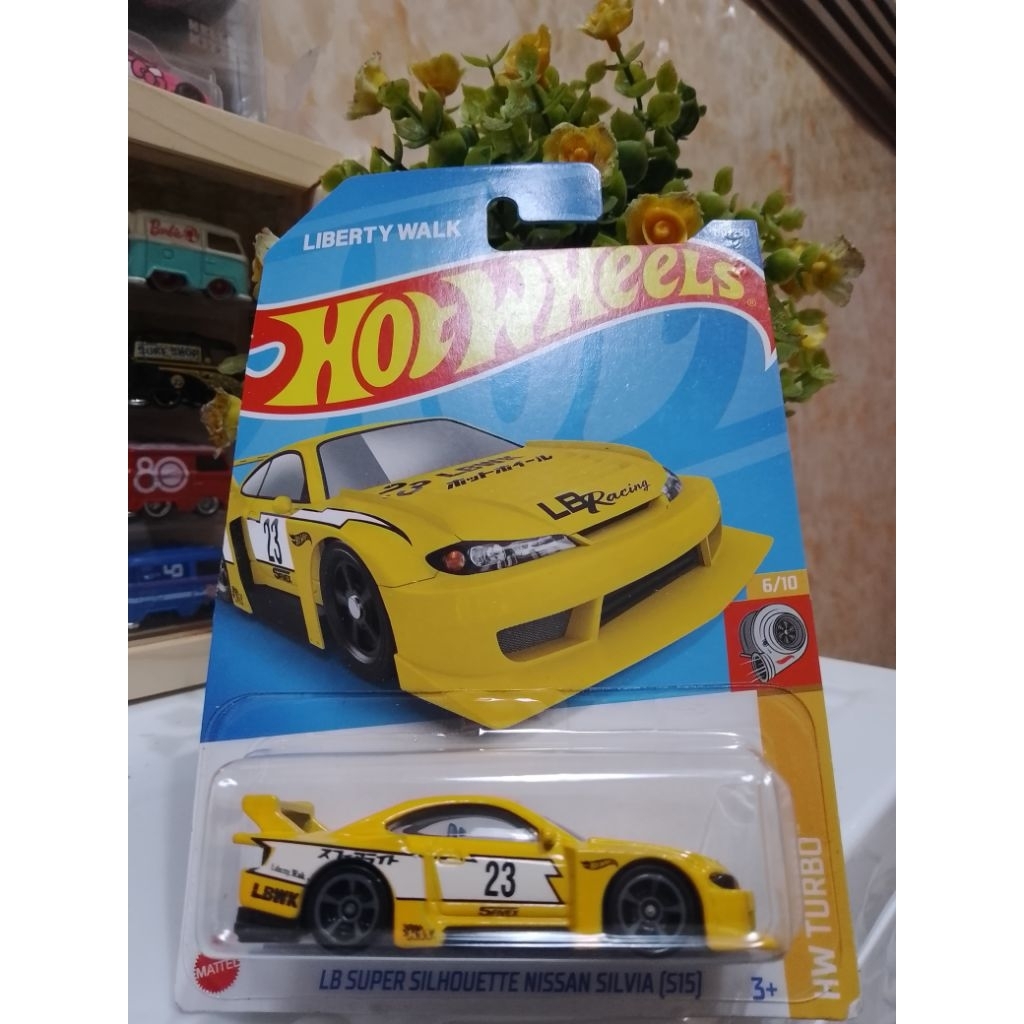 Hot Wheels LBWK Nissan Silvia S15 Kuning