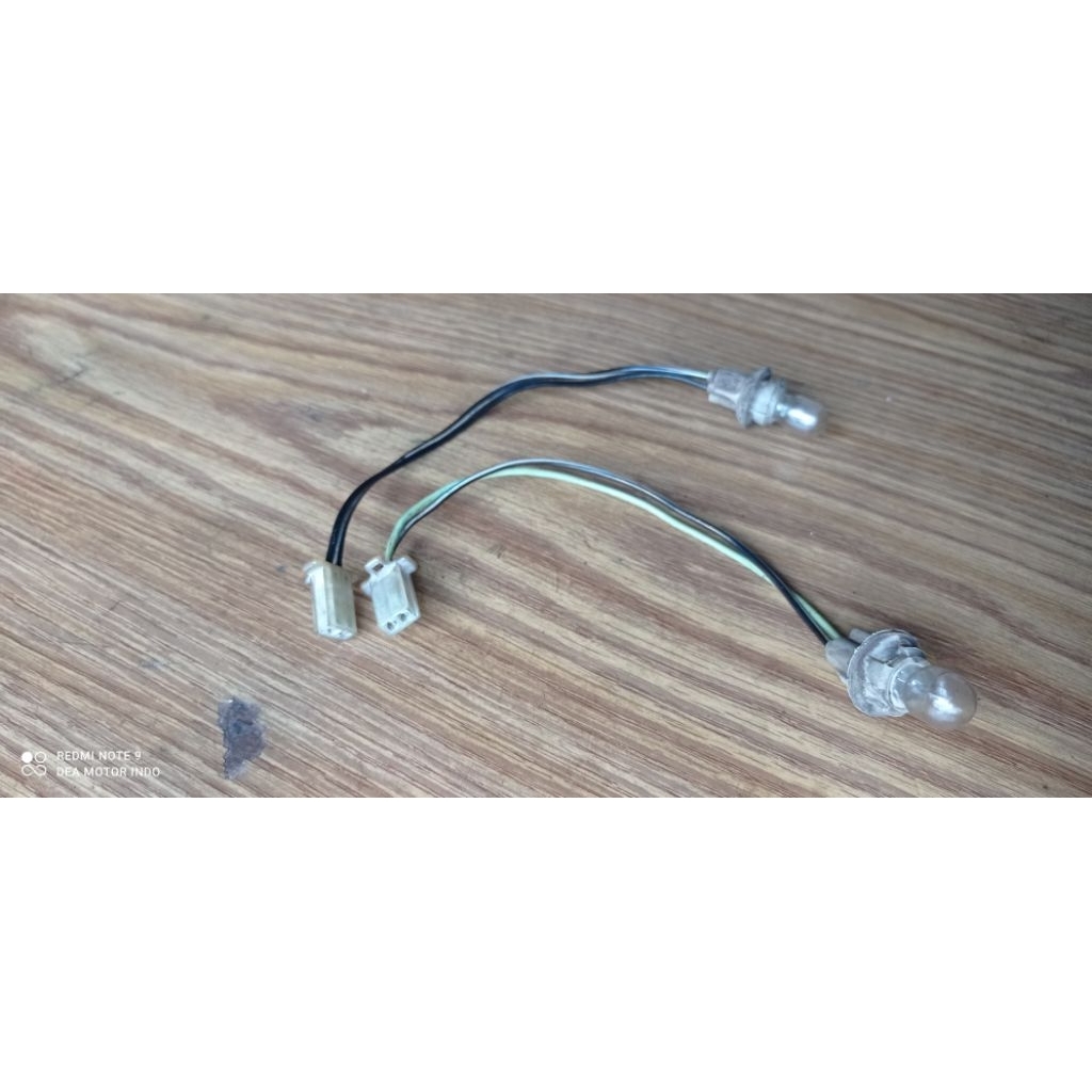 Kabel lampu sein Suzuki tornado/lampu sein tornado Sepasang