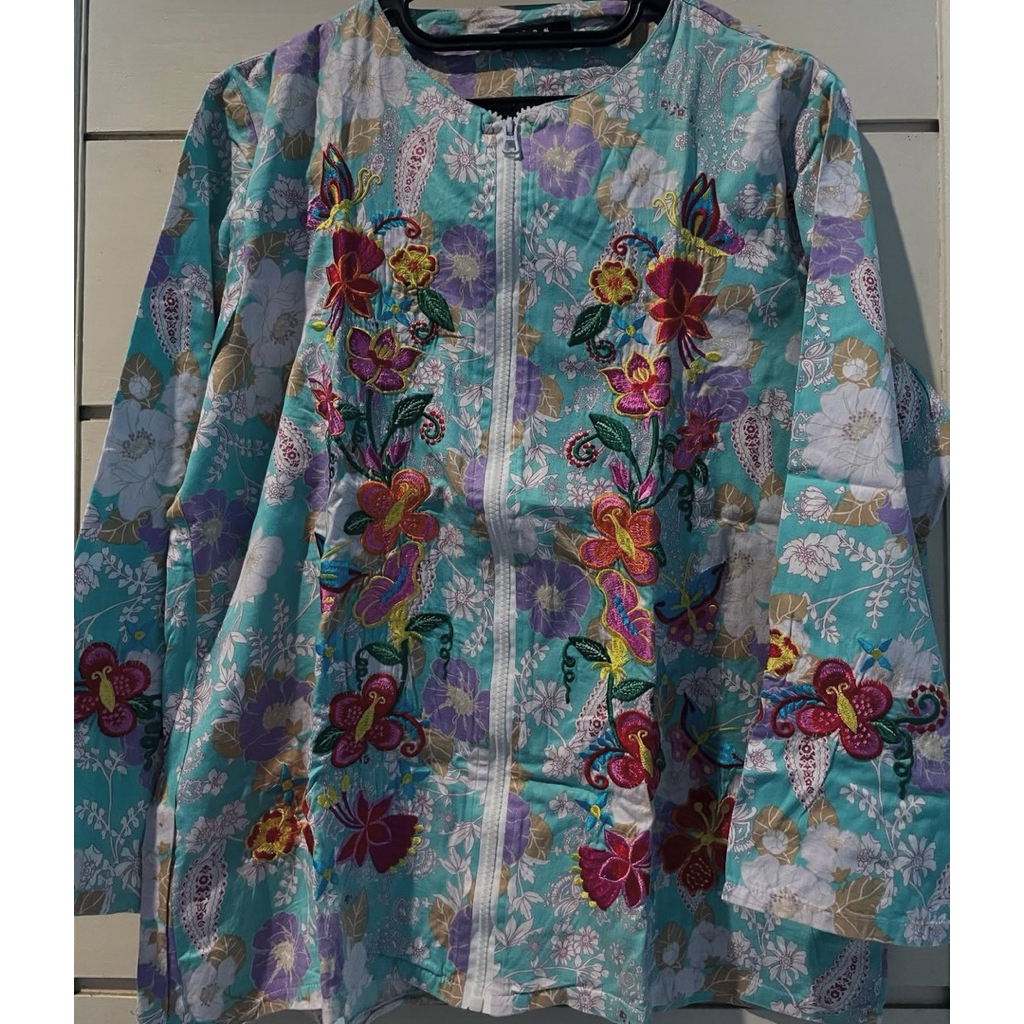 PRELOVED kemeja bordir bunga