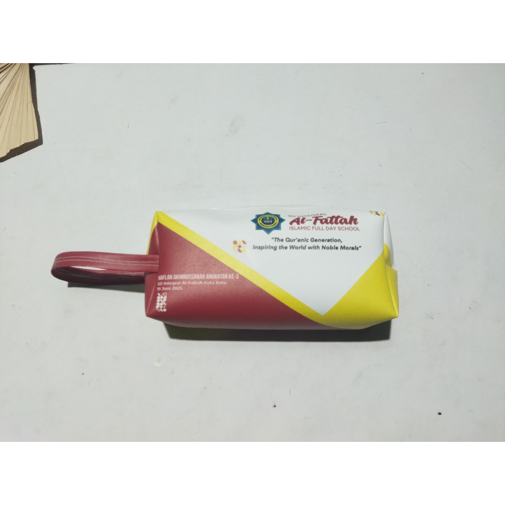 

Pouch Sekolah Tempat Pensil Pouch Kosmetik Custom Print Pancawarna Surabaya