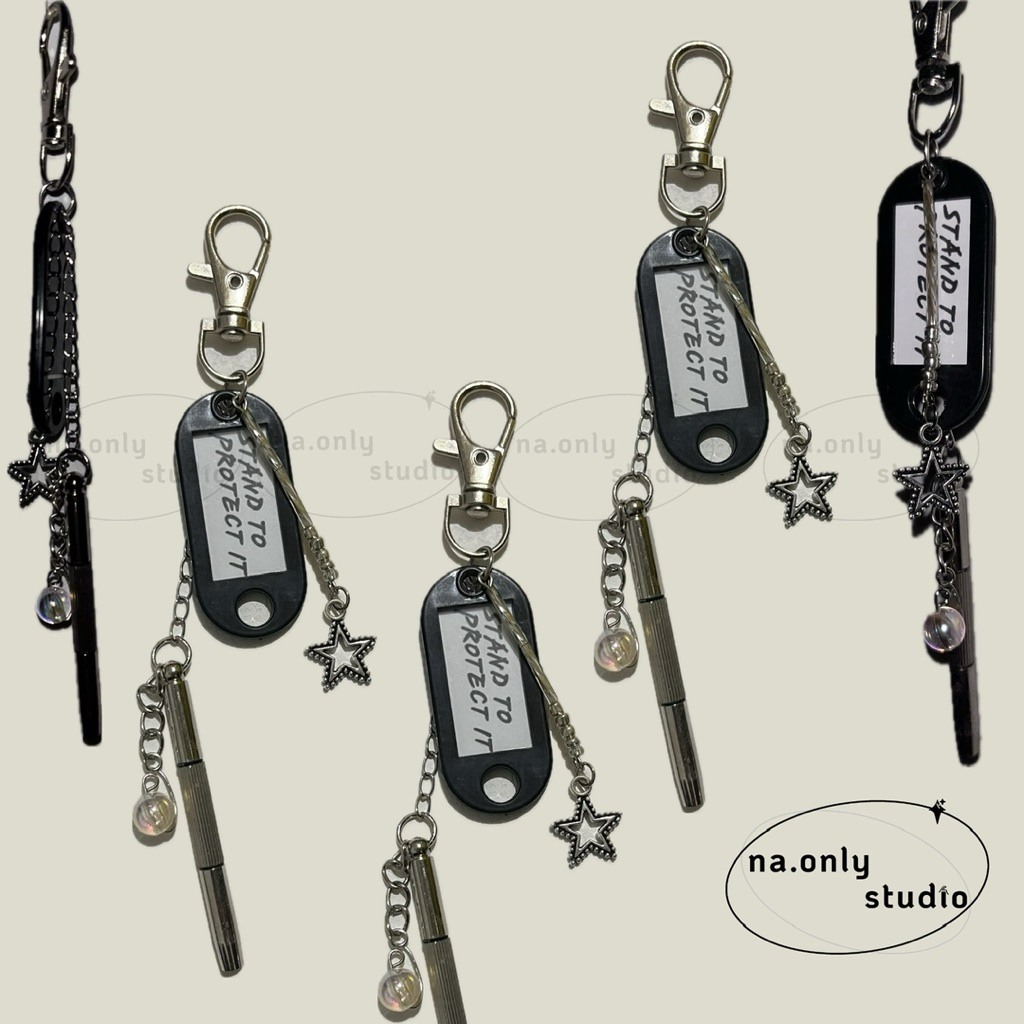 WEAK HERO class keychain by na.onlystudio || gantungan weak hero class charm