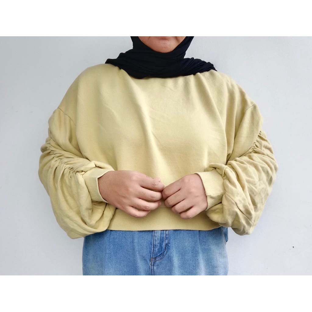 SWEATER CROP (LD 140)