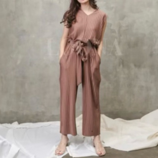 jumpsuit kodokan pleated plisket wanita preloved