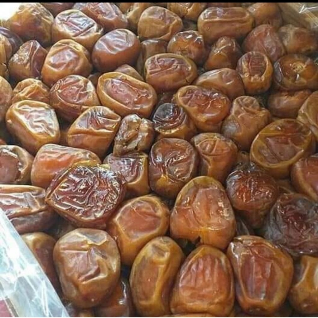 

Kurma Sukari Alqosim kurma raja oleh oleh Haji 3 kg