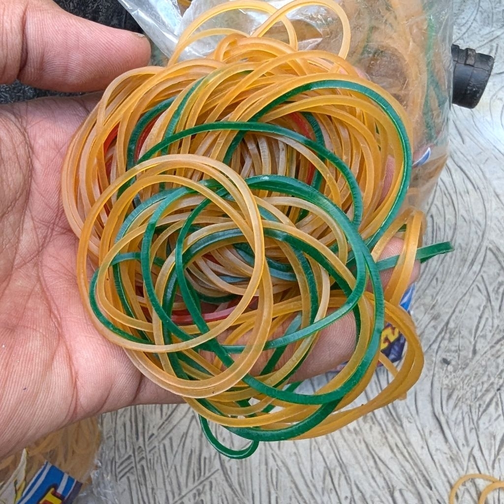 

Karet Gelang Pentil Besar Warna Warni isi 50gram