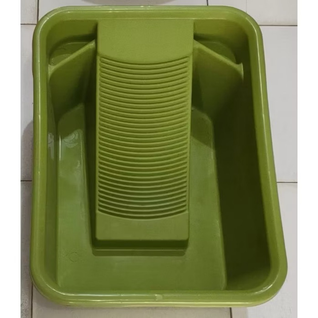 bak ember cuci baju plastik / bak cuci baju segi plastik merk random / ember cuci