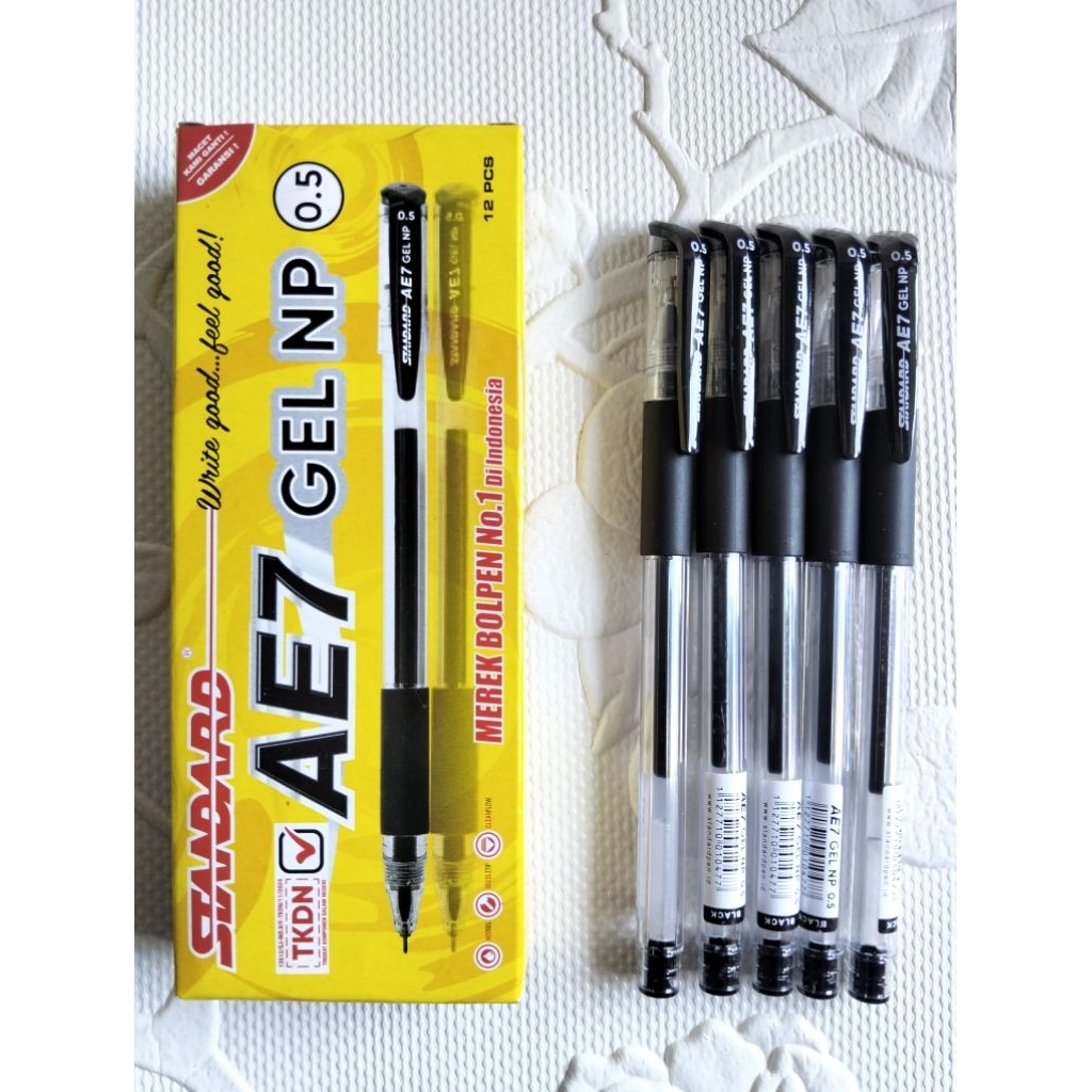 

Standard A37 Gel Pen 0.5 mm – Tinta Gel Halus & Pekat (12 pcs) | Pulpen Berkualitas | Pulpen Murah | Pulpen Nyaman & Elegan