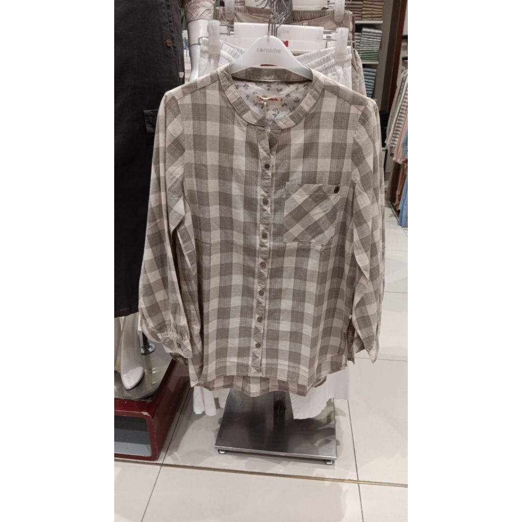 Blouse Wanita Corniche