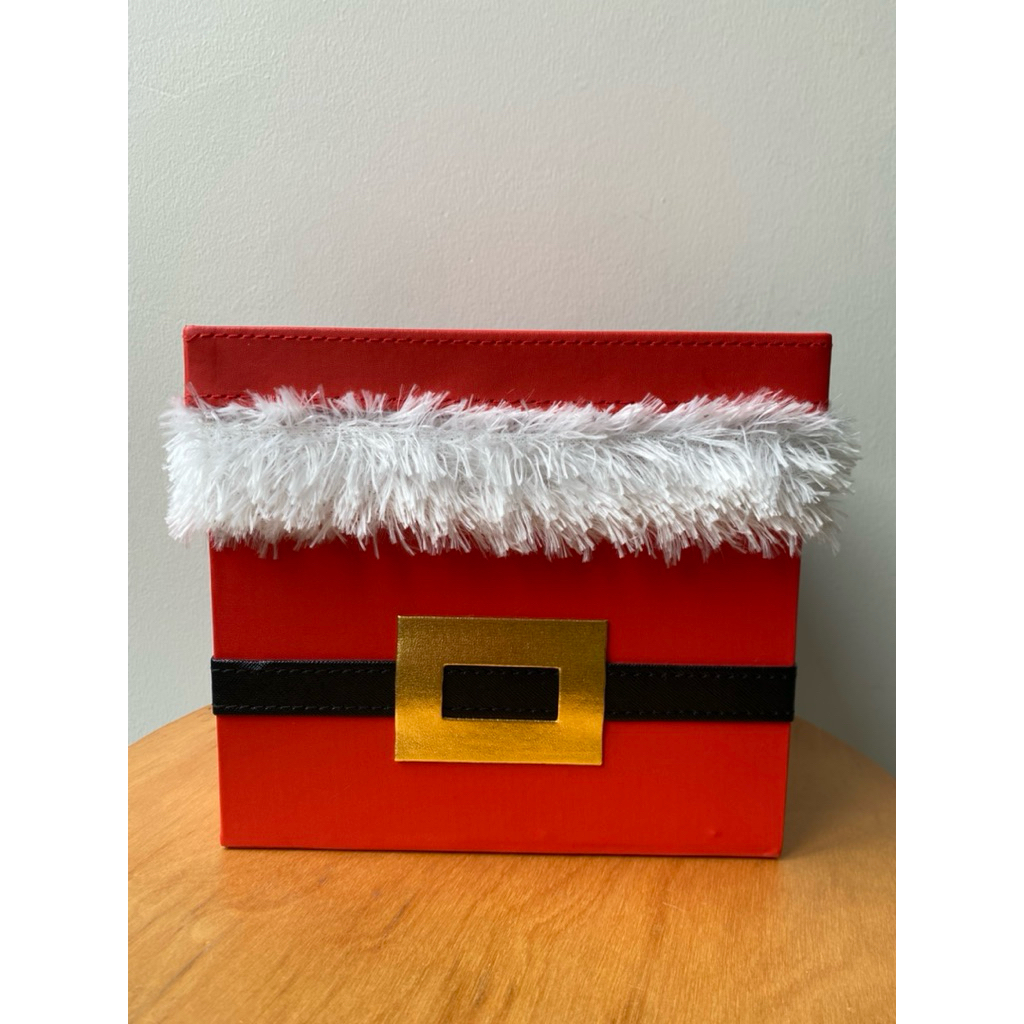 

Preloved kotak hampers Natal Sinterklas Santa Claus