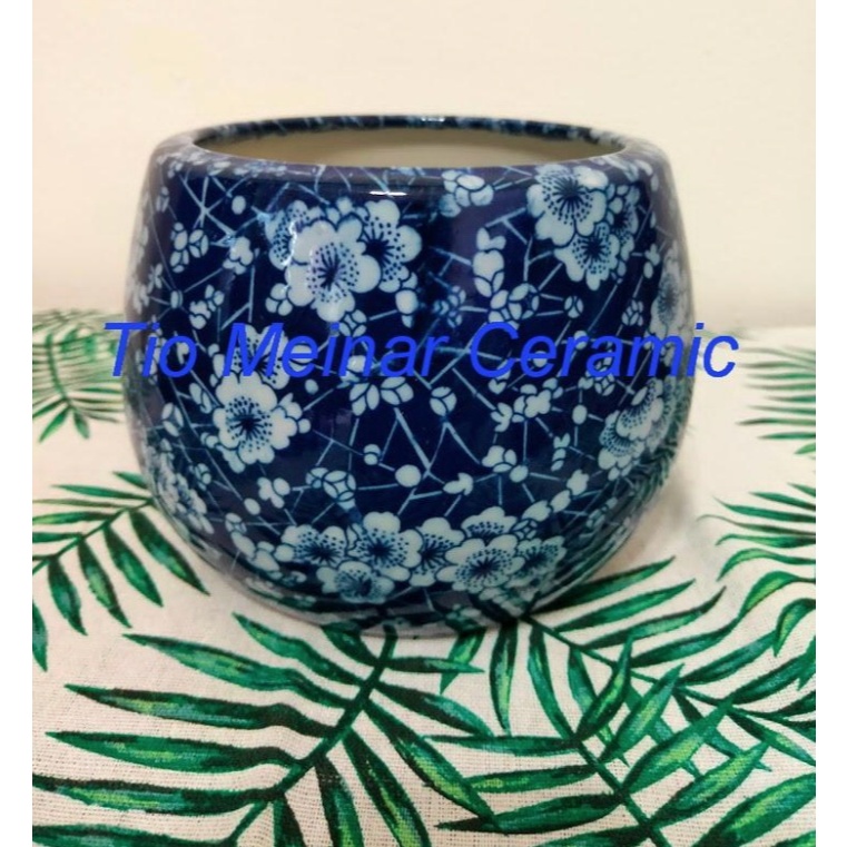 Pot Bunga Keramik Cina Bulat Tebal Motif Bunga Sakura