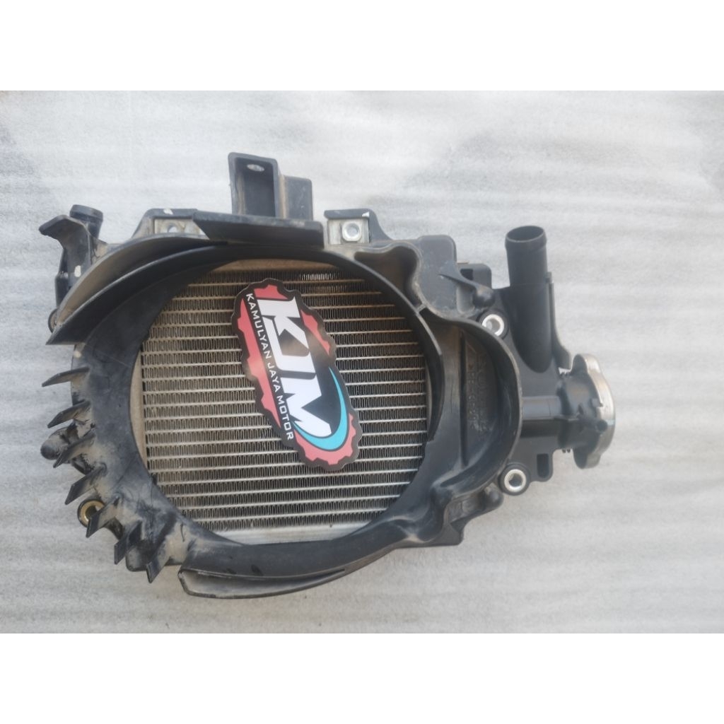 Radiator vario 125 Ori copotan motor