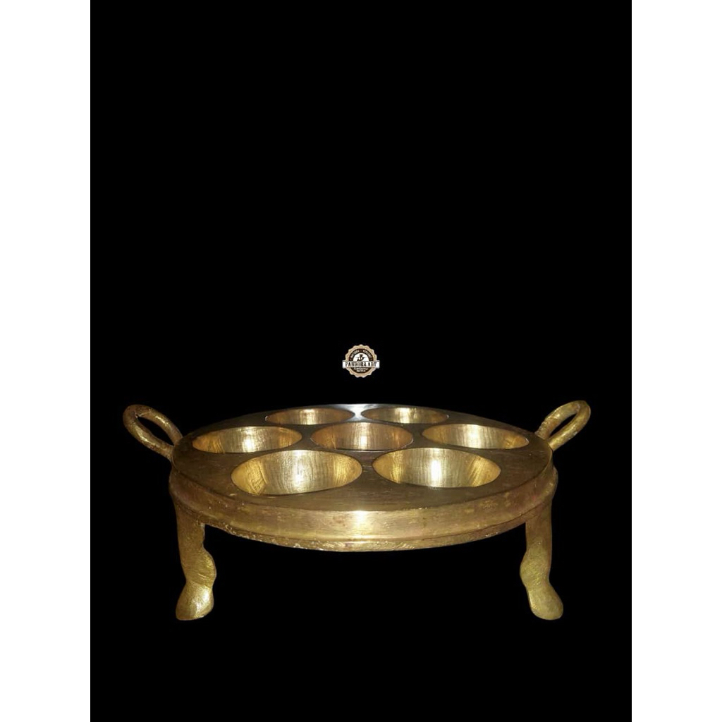 Cetakan kue lumpur/bikang lubang 7 kuningan lawas