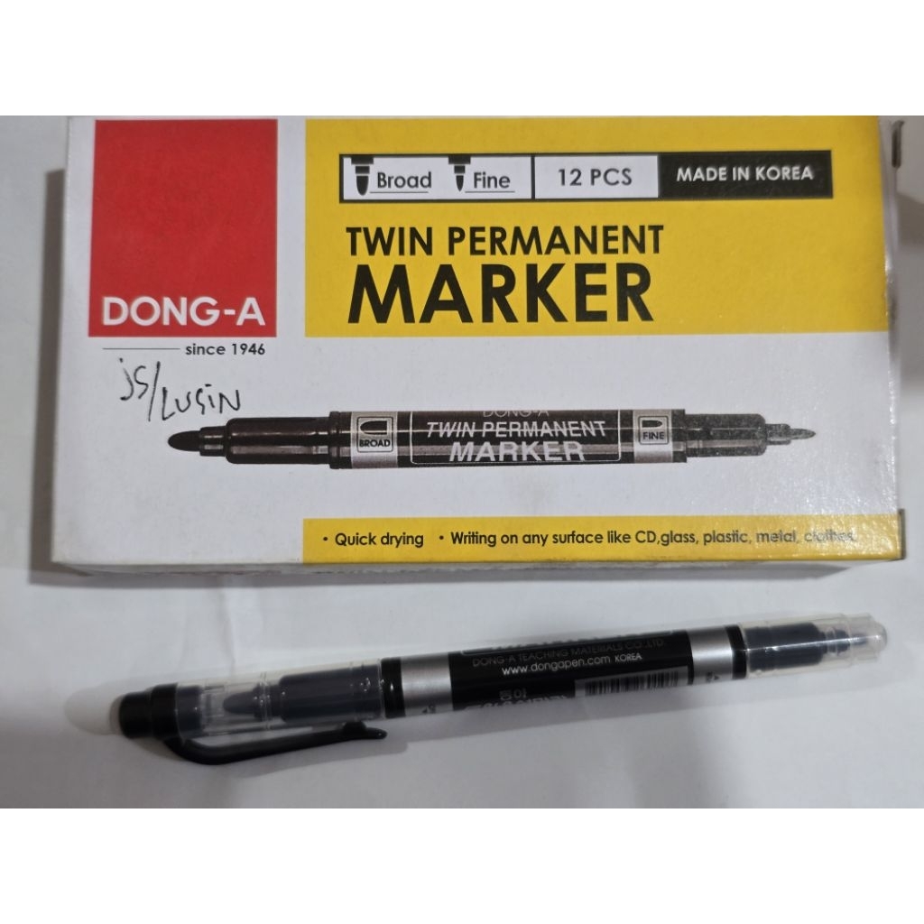 

TWIN PERMANENT MARKER DONG-A HARGA PER PCS SPIDOL TWIN PERMANENT DONG A